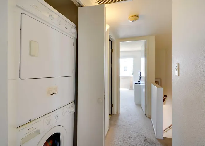 Holiday home Pool Access! Pet-friendly Snowbird Retreat In